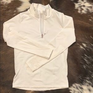 Calia by Carrie Underwood 1/4 zip 🌹